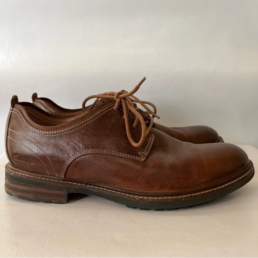 Clarks Brown Leather Lace Up Oxford Shoes